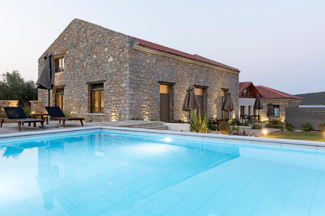 Lichnos Luxury Suites Sourpi 외부 사진