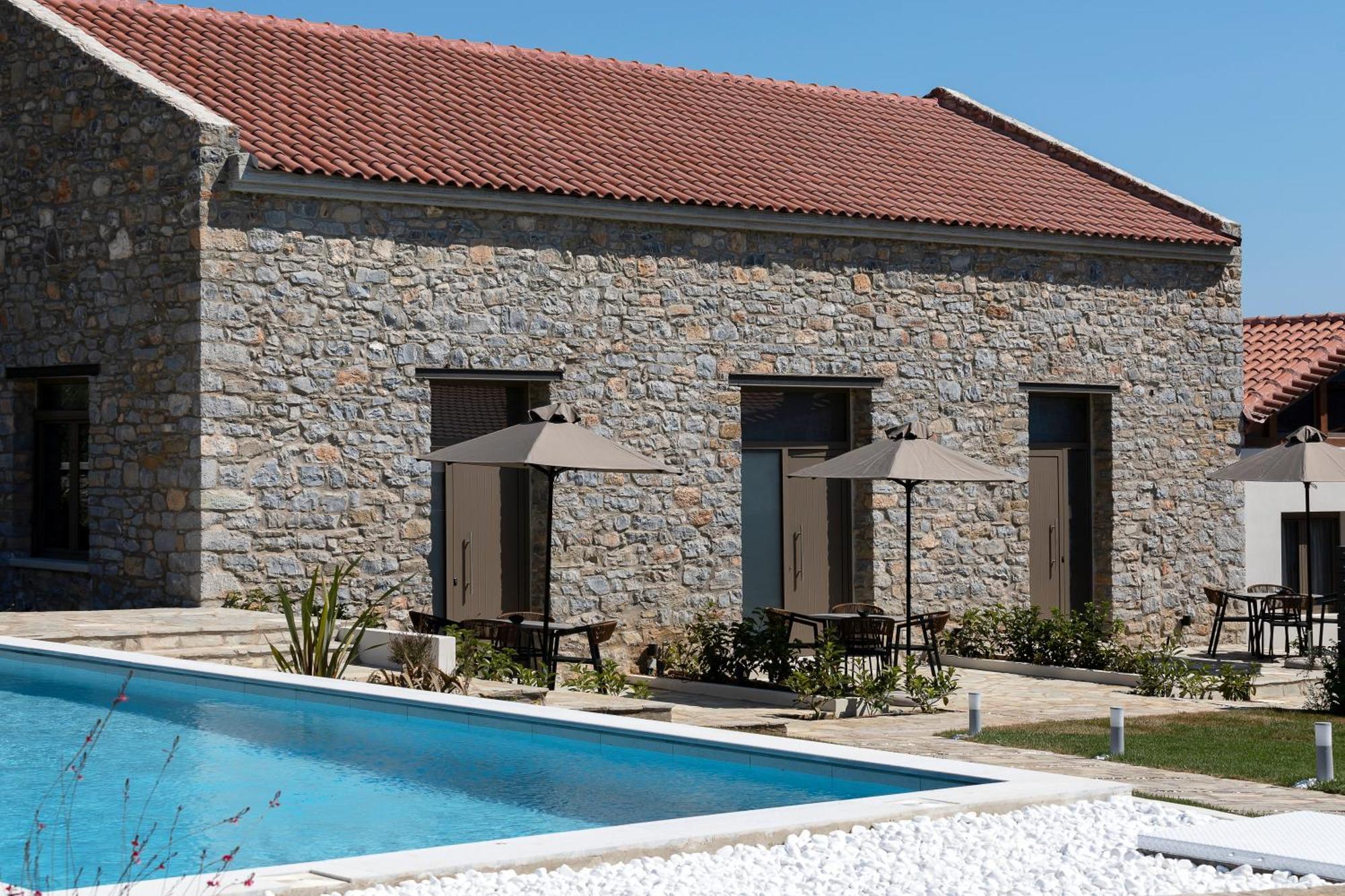 Lichnos Luxury Suites Sourpi 외부 사진