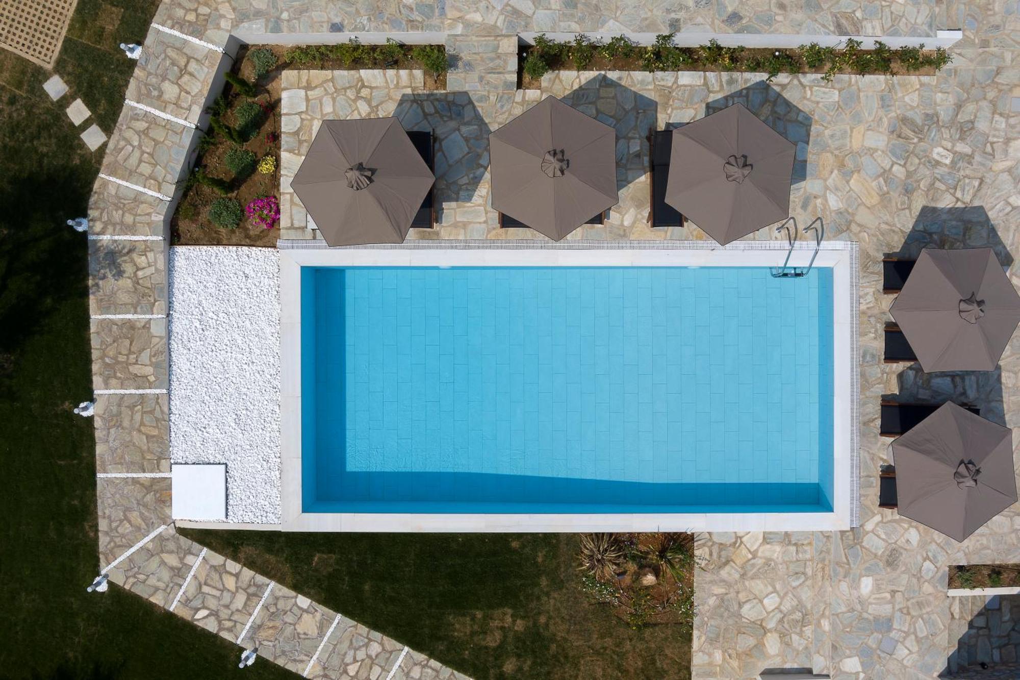 Lichnos Luxury Suites Sourpi 외부 사진